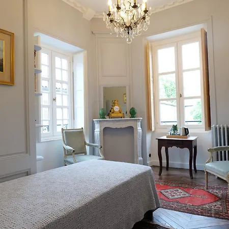 Domaine De Chalaniat Bed & Breakfast